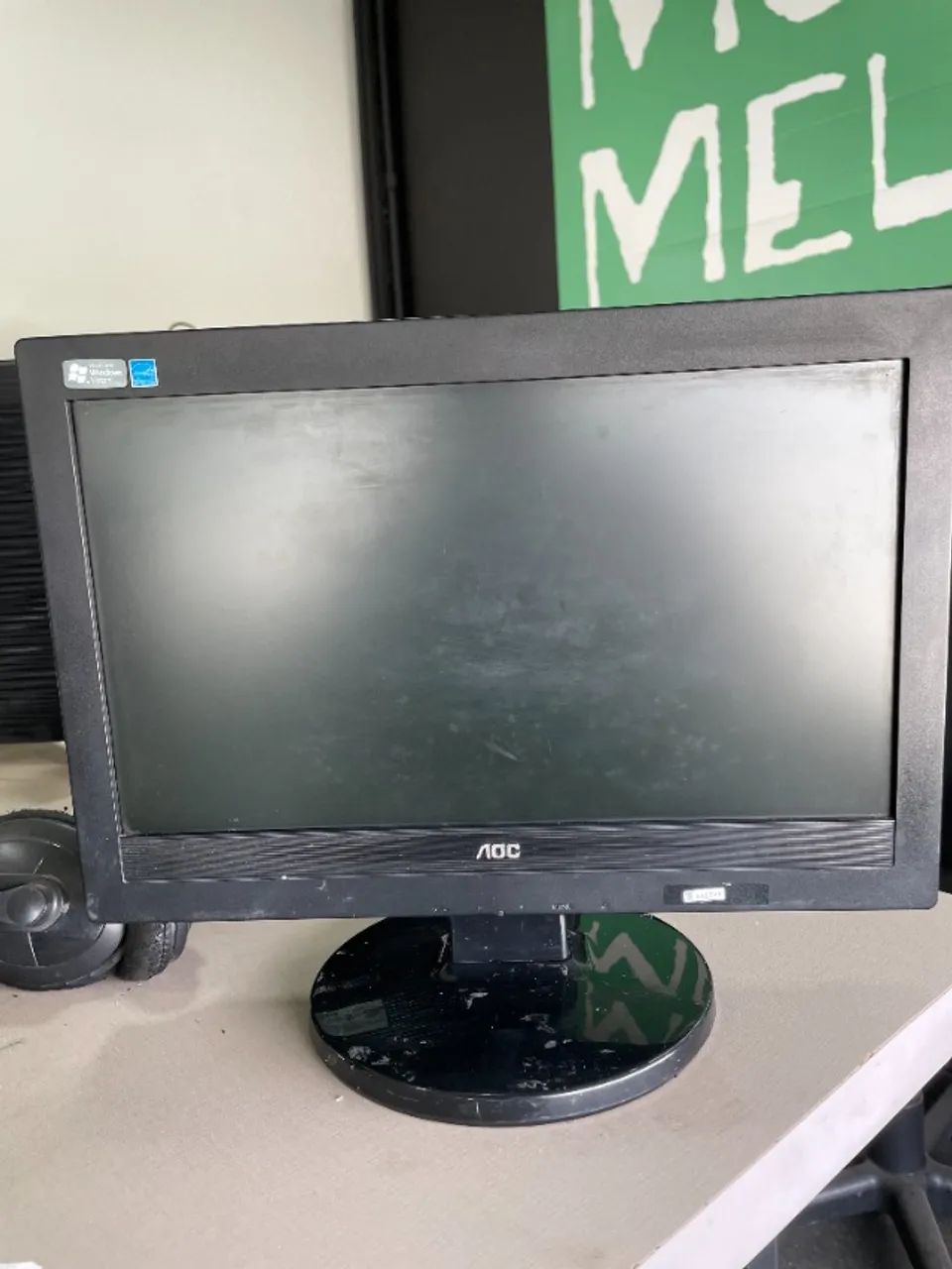 AOC LCD Monitor 519sw, 15.6 Inches64168573432194121