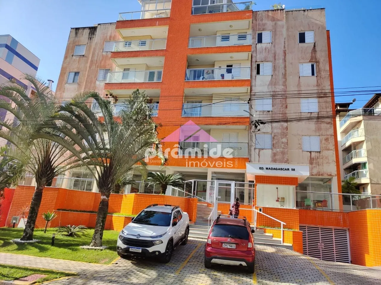 Cobertura com 4 dormitórios à venda, 244 m² por R$ 1.300.000,00 - Praia Grande - Ubatuba/S