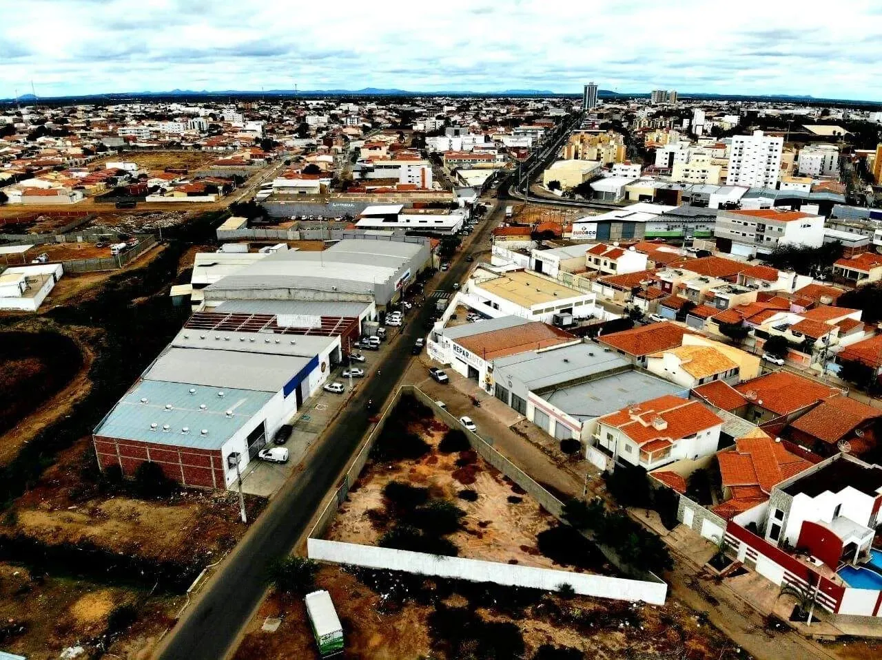 Terreno Comercial para Locação ou Permuta - KM 2, Petrolina