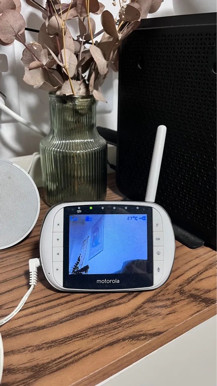 Babá Eletrônica Motorola MBP36SC Tela 3,5? Monitoramento da Temperatura Ambiente Rotação - Foto 5