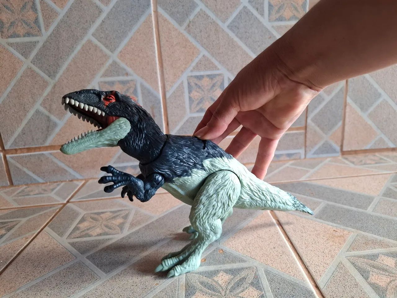 Dinossauro Eocarcharia - Jurassic World - Mattel  - Foto 2