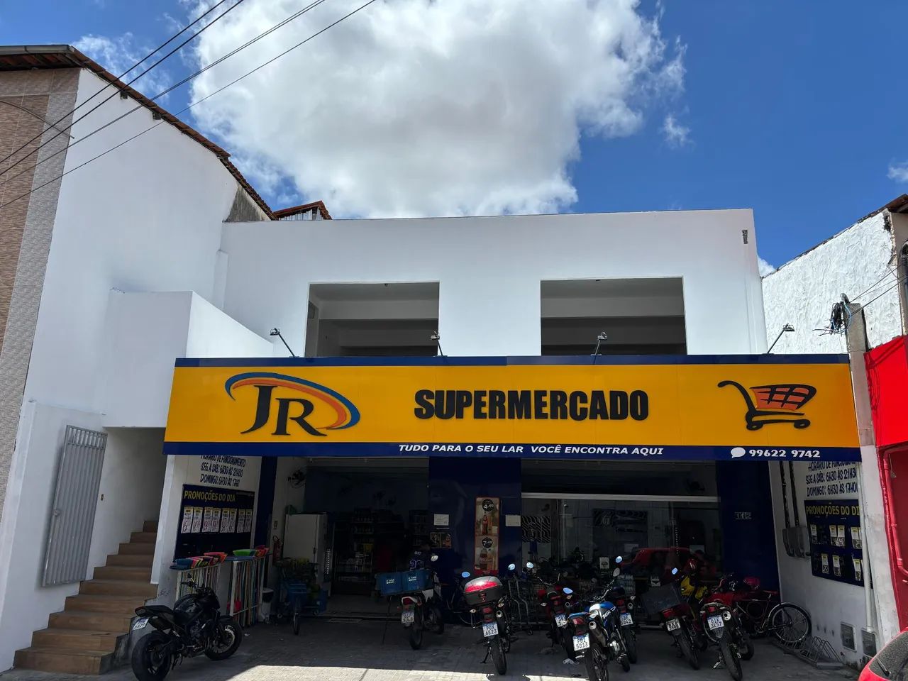 Galpão Comercial - 1º Andar - Rua Central