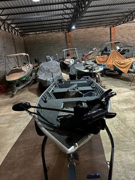 Barco 6 metros motor Mercury 40 HP Carreta Odne - Foto 3