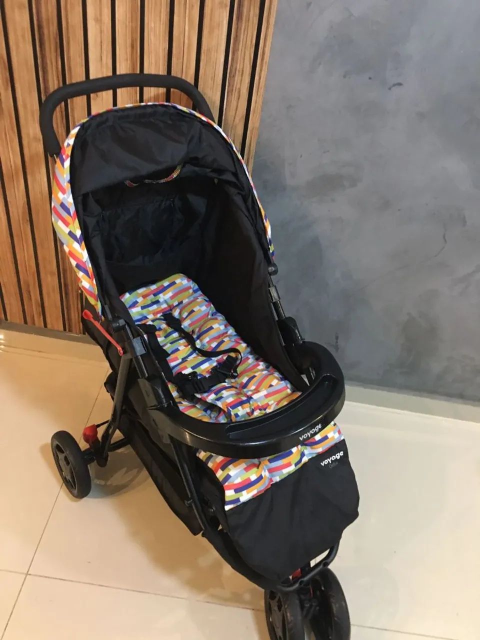 Carrinho de bebê colorido - Foto 3