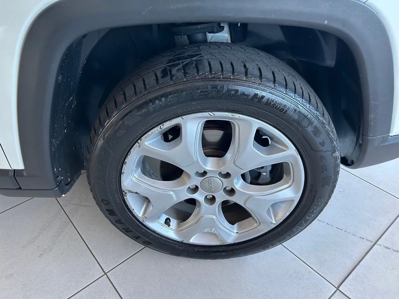 JEEP COMPASS LONGITUDE 2.0 DIESEL 16V 4X4 AUTOMÁTICO 2020/2021 COR BRANCO COM 74 MIL KM  - Foto 3