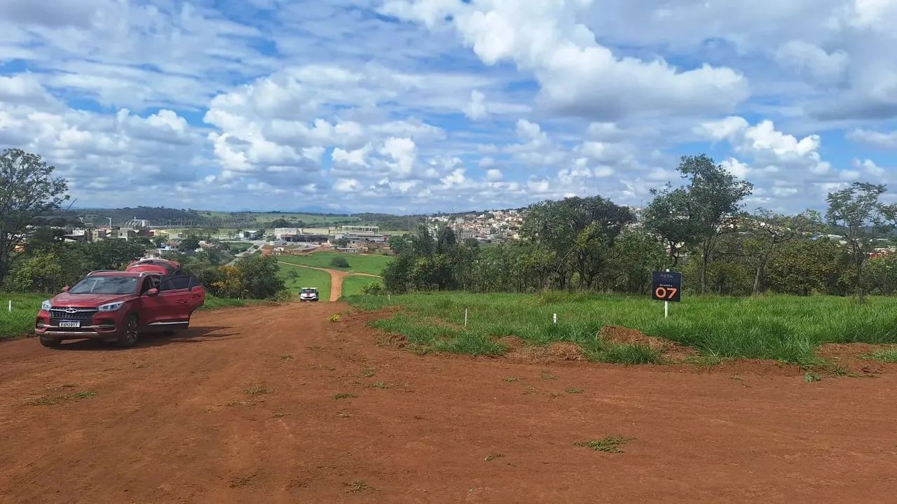 LOTES com 360 mts em Pedro Leopoldo, R$15.000,00 mais parcelas
