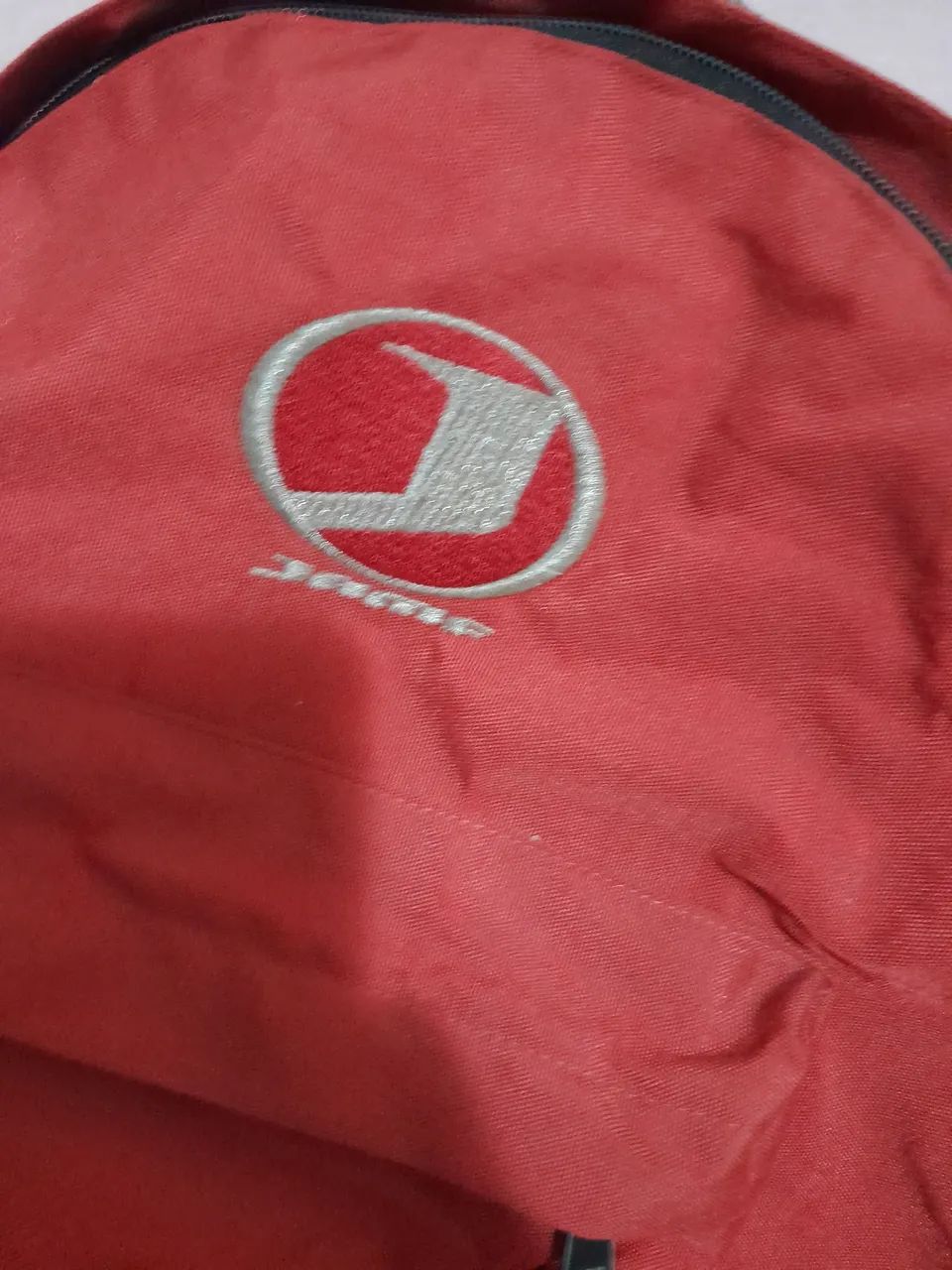 Mochila marca Jamf! - Foto 5