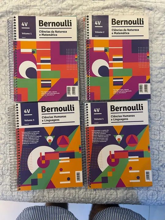 Livros Bernoulli 4V - Completo (Volumes 1, 2 e 3)