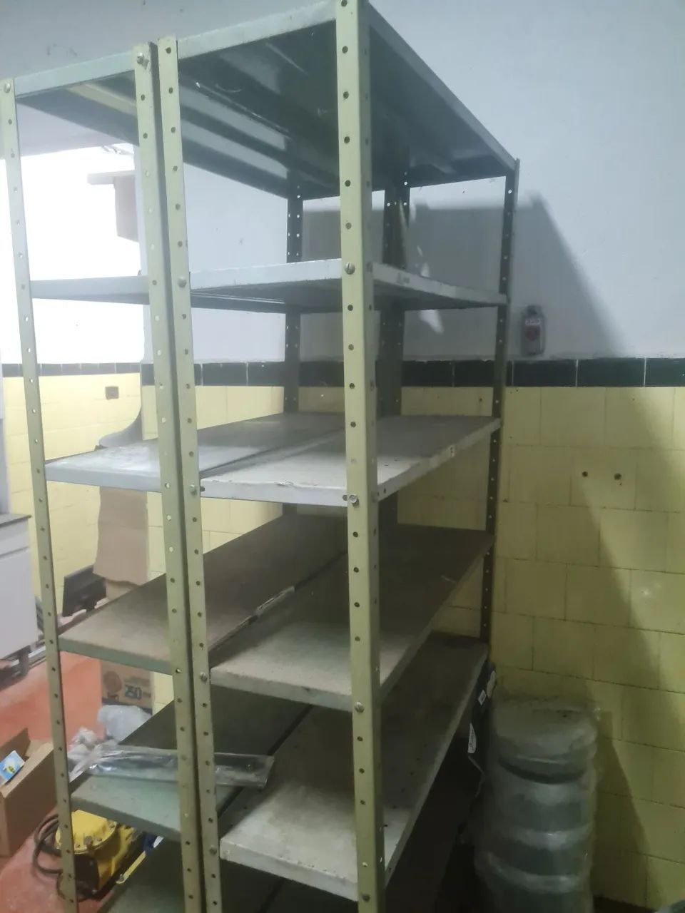 Prateleiras de aço,  usadas - Foto 2