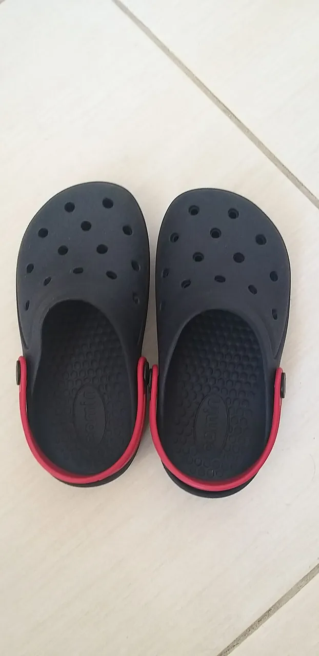 Chinelos Crocs Infantil - Azul Marinho
