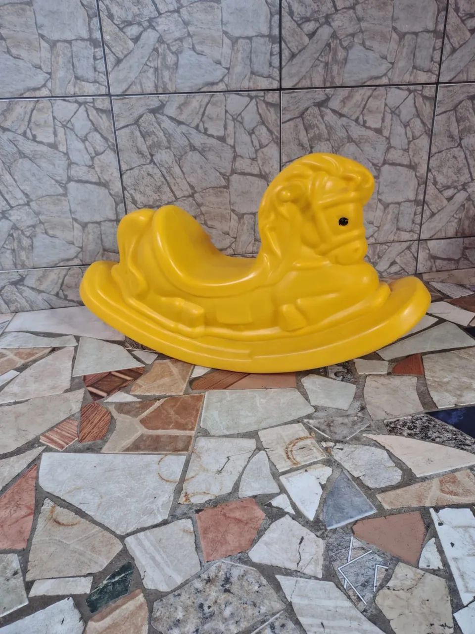 Alugo Pula pula  piscina de bolinhas e cavalinhos - Foto 2