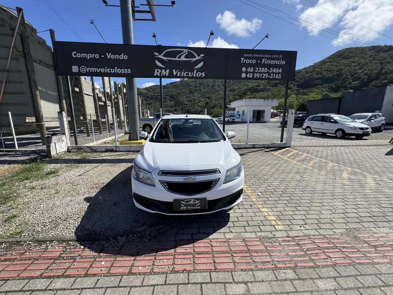 Chevrolet Onix Hatch LT 1.4 8V Flex Power Mec. 4P 2013 - Foto 3