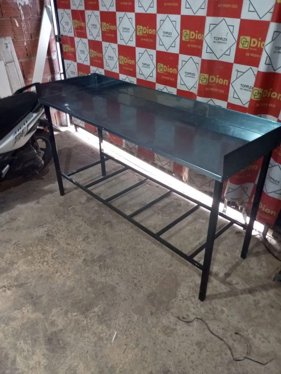 Mesa de Aço Inox Resistente e Durável - Foto 2