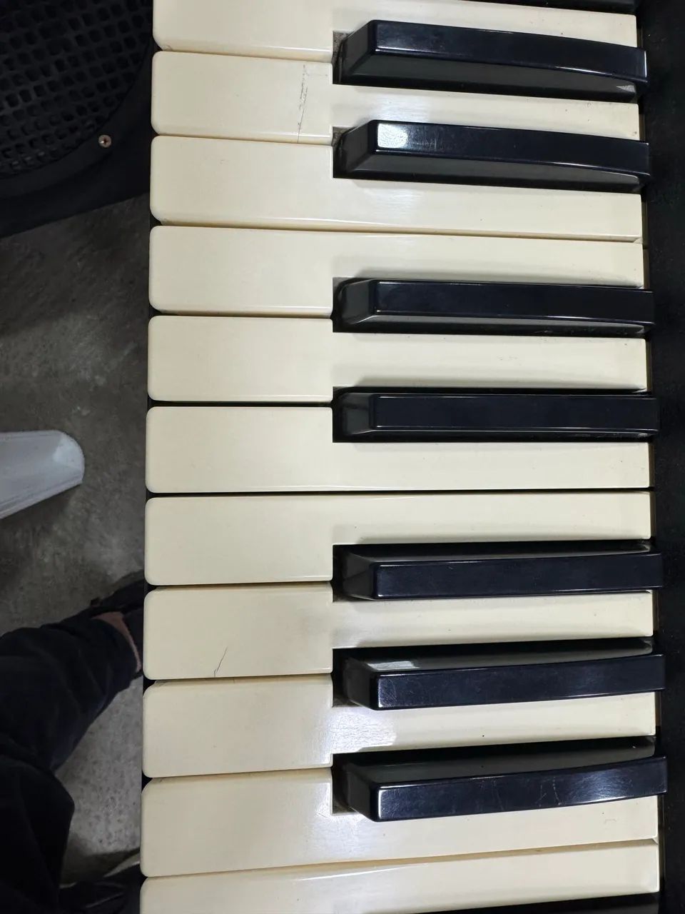Teclado Roland XP 80.  - Foto 2