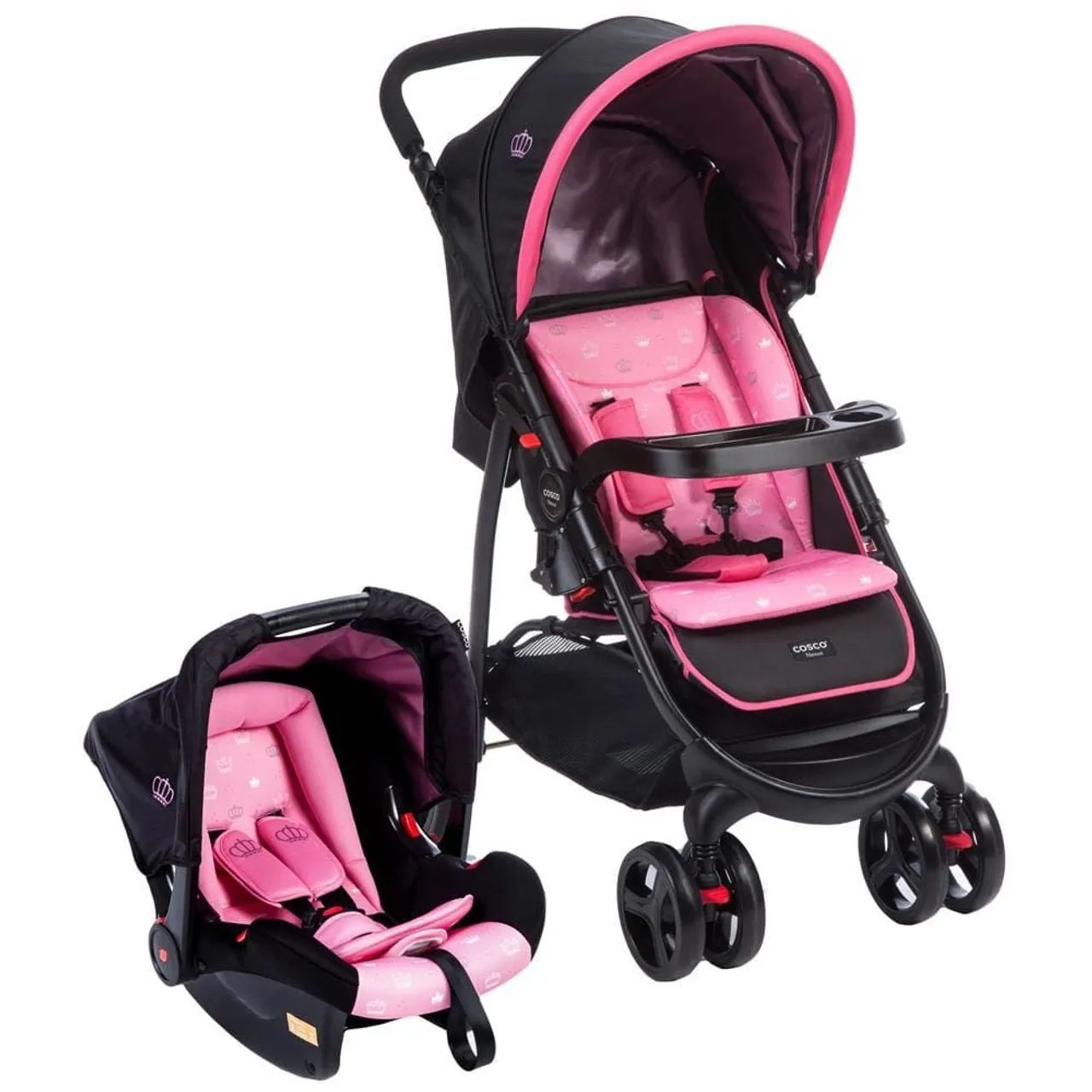 Carrinho com cadeirinha de bebê