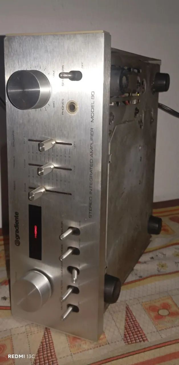 Gradiente Stered Integrated Aplifier modelo 80