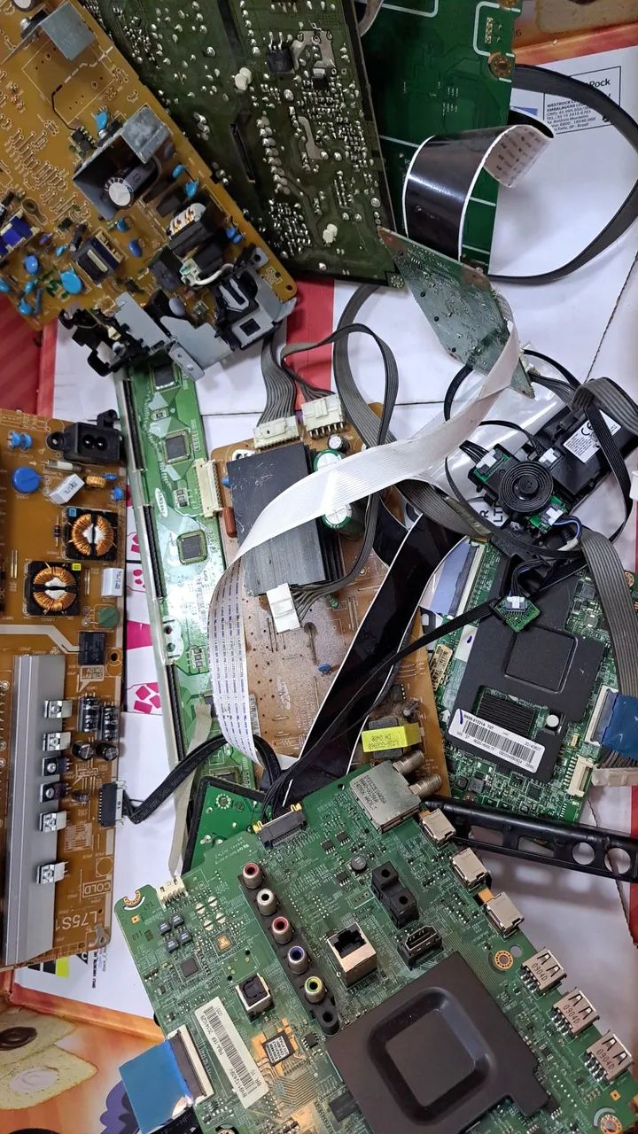 Lote de placas de tvs - Foto 2