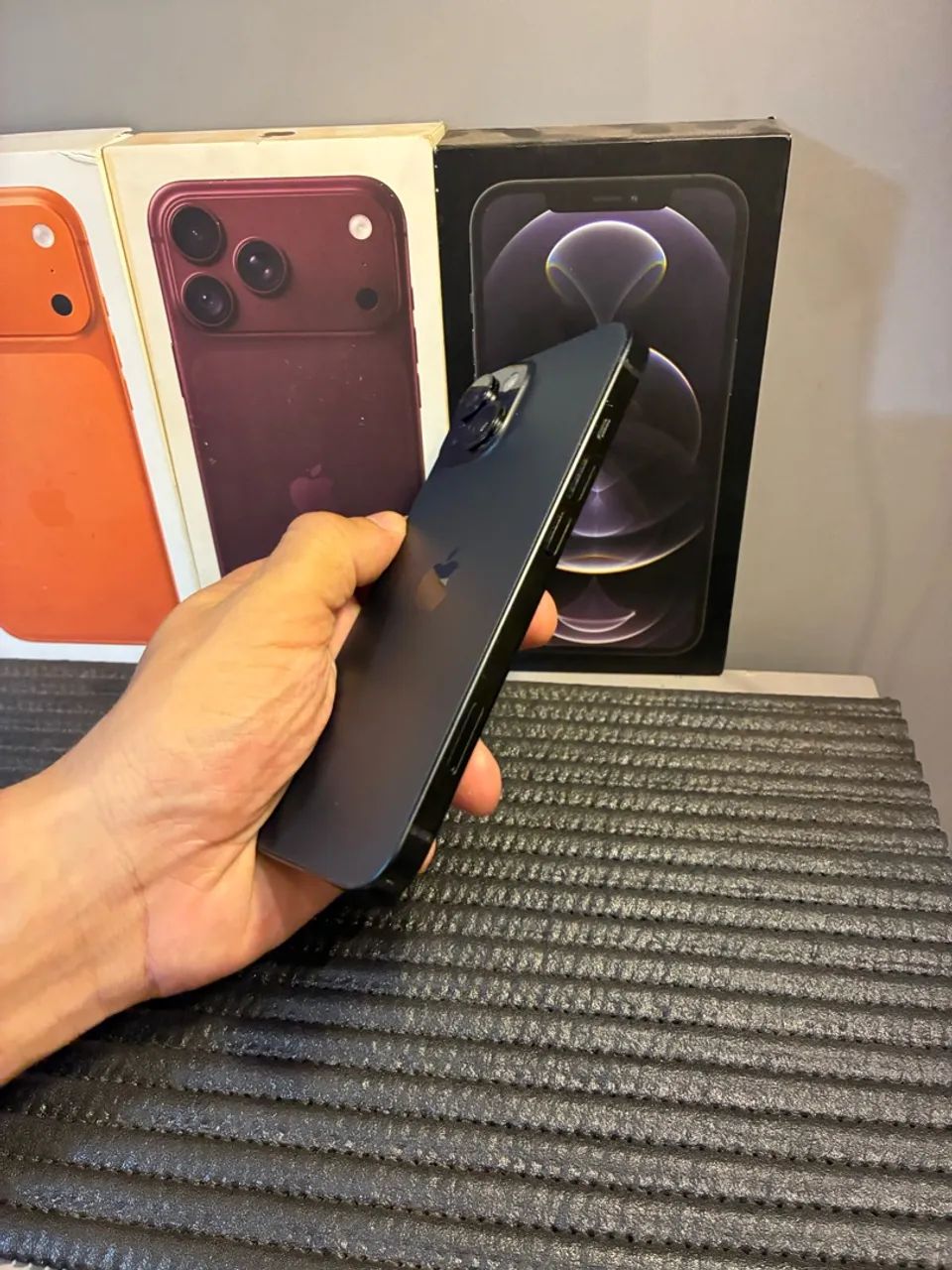 iPhone 15 - 256GB  - Foto 2