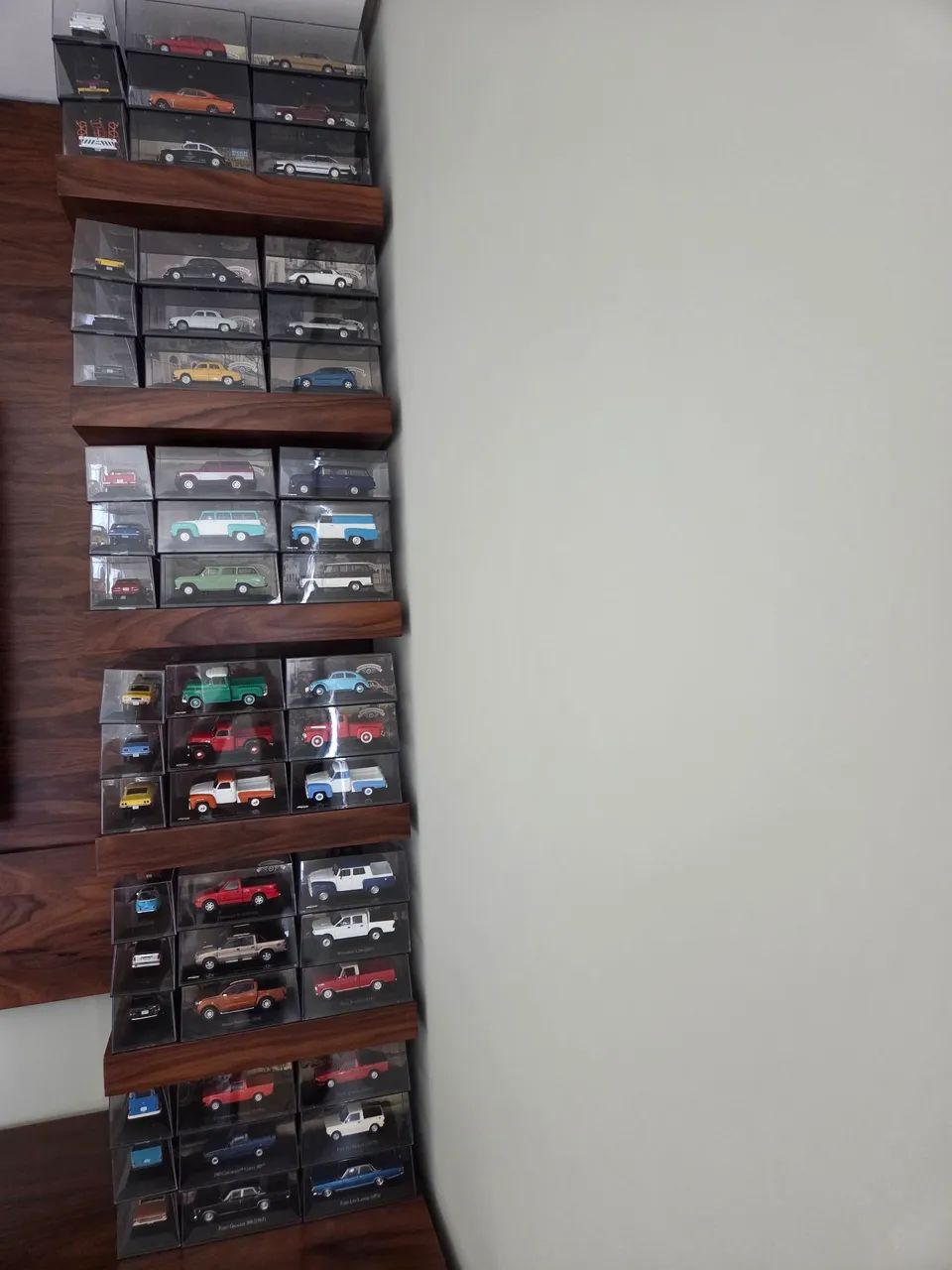 COLEÇÃO MINIATURAS CARROS INESQUECÍVEIS DO BRASIL, UBERABA 