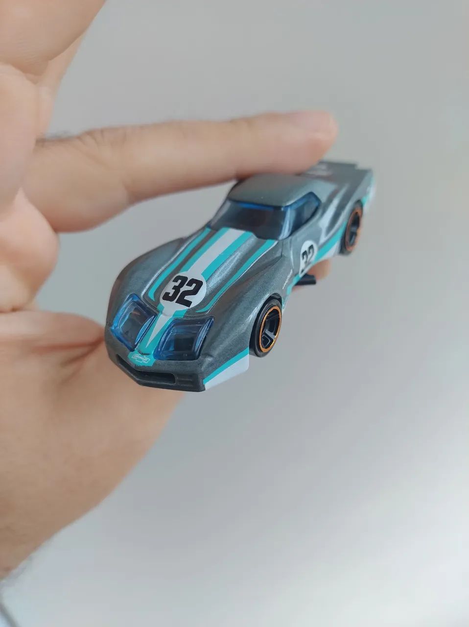 Hotwheels 76 Greenwood Corvette Cinza Loose 1:64 Novo Hot Wheels