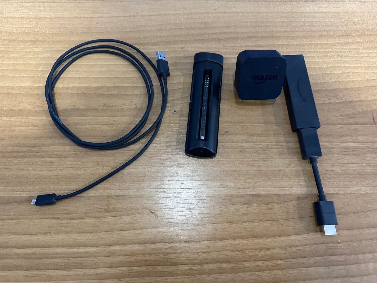 Fire TV Stick Amazon Full HD 2a Geração - Foto 2