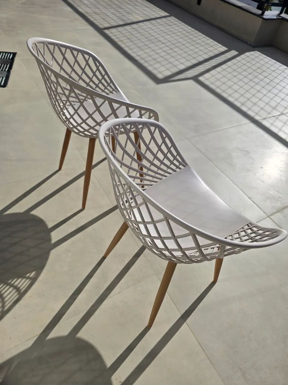 2 Armchairs - Price for Both Together472786491776051201