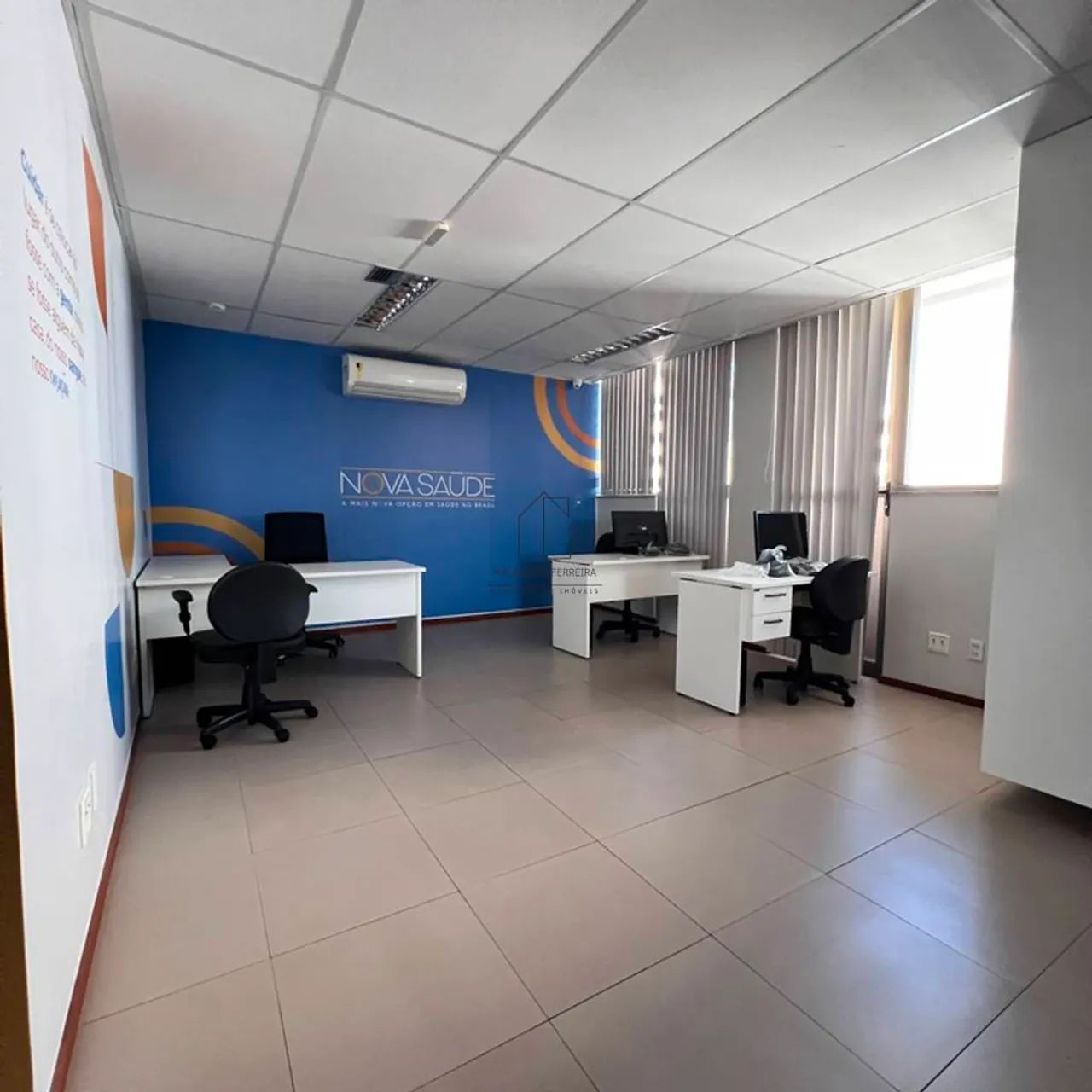 Sala Comercial de 188 m² com 5 Vagas de Garagem - Foto 4