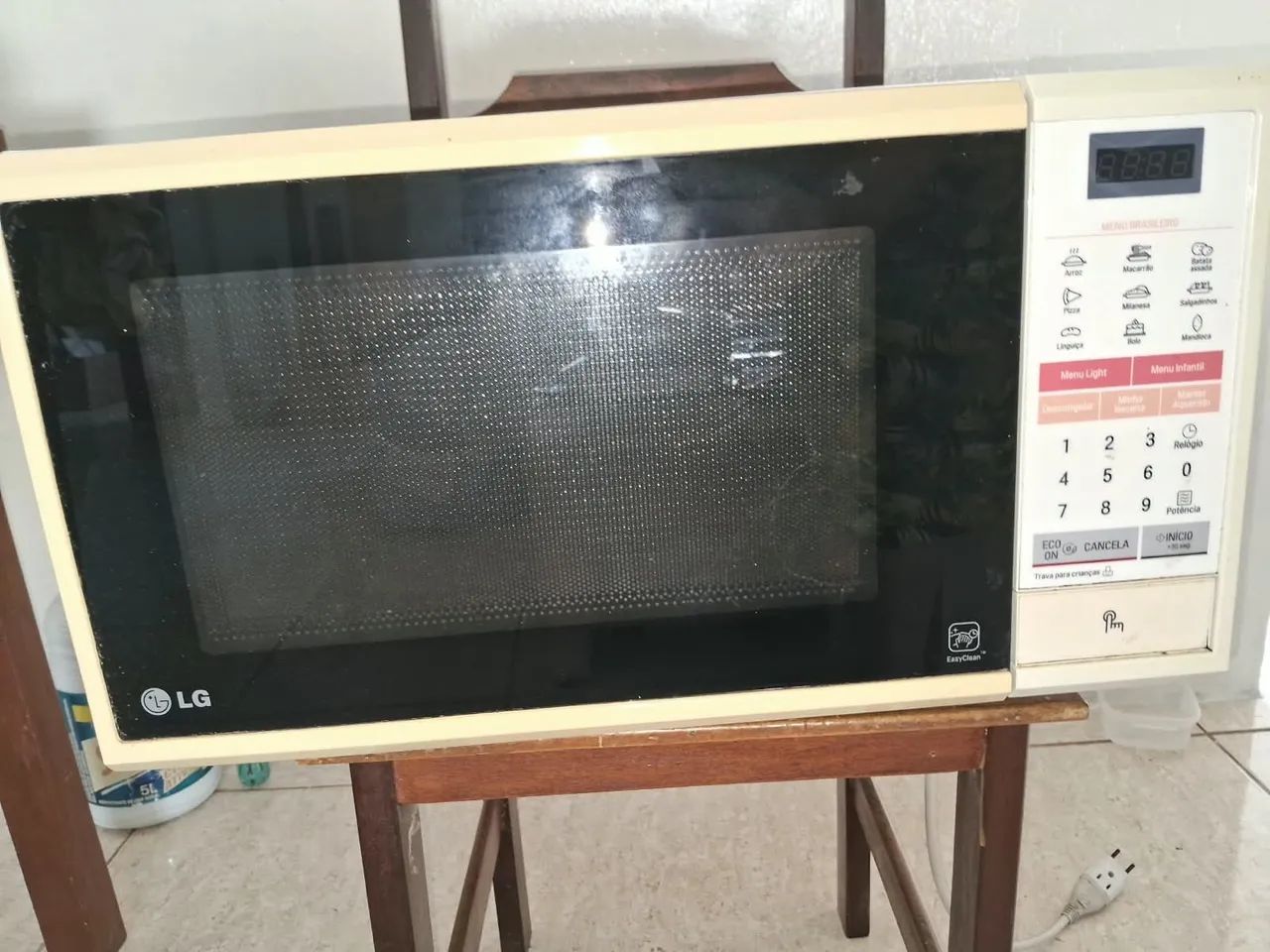 Micro-ondas LG 30L