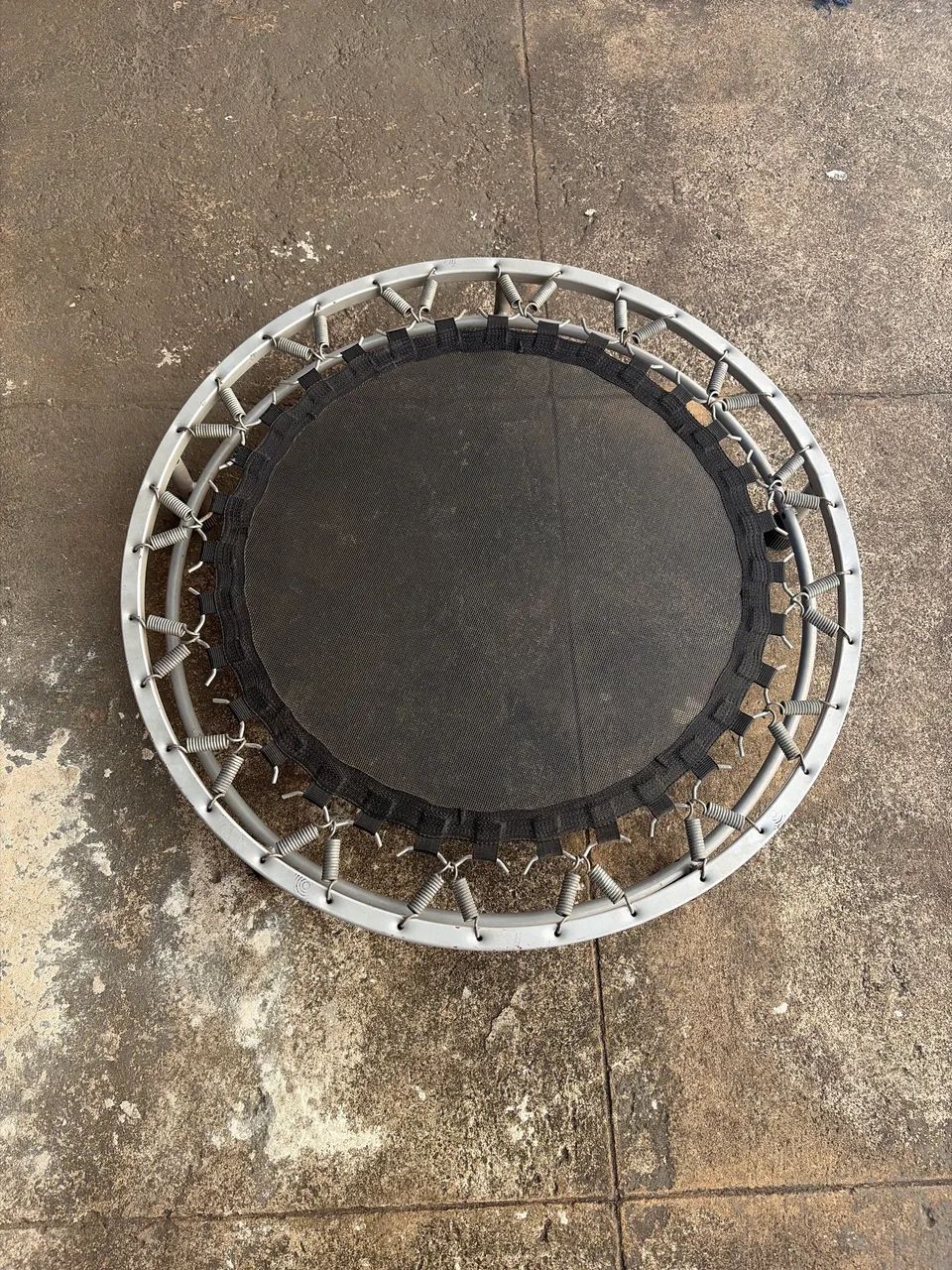 Trampolim de 100cm de largura