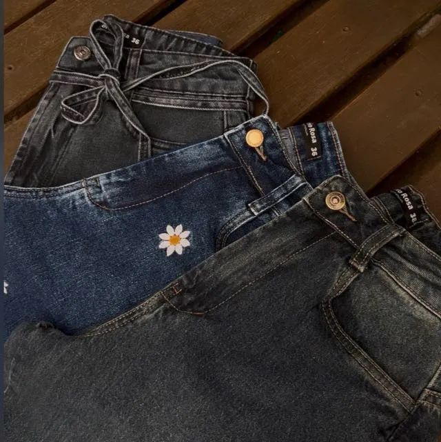 Vendo roupas jeans pela metade do preço 