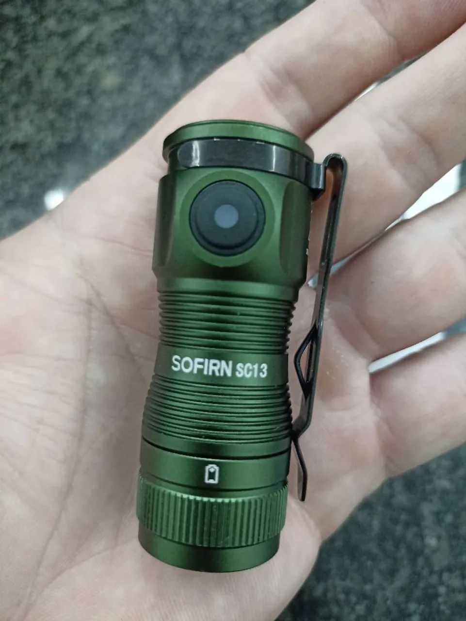 Mini Lanterna Sofirn Sc13 Com 1300 Lúmens  - Foto 2