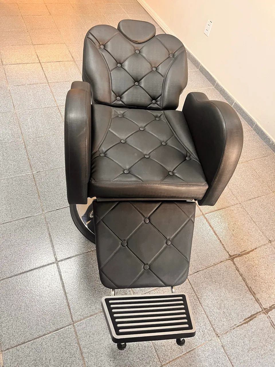 Cadeira de Barbeiro BM Imóveis - Foto 4