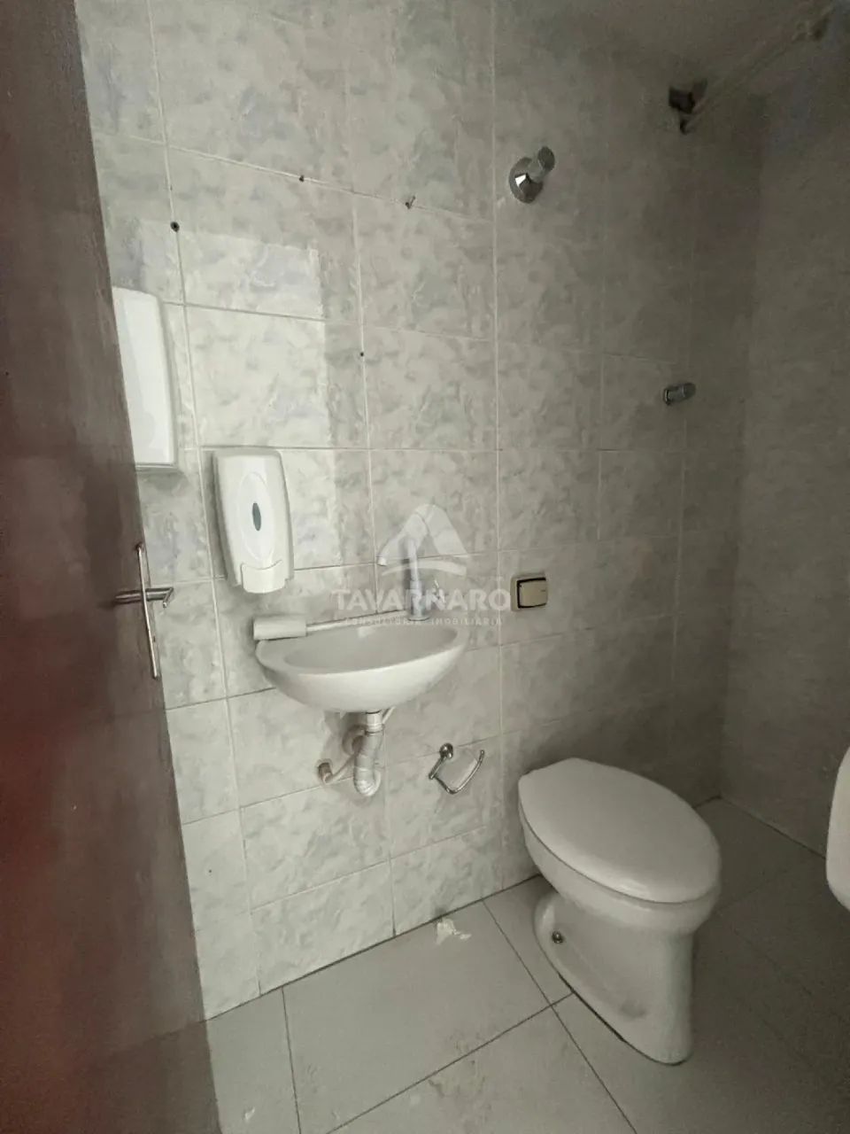 Sala comercial no edifício Princesa dos Campos! - Foto 3