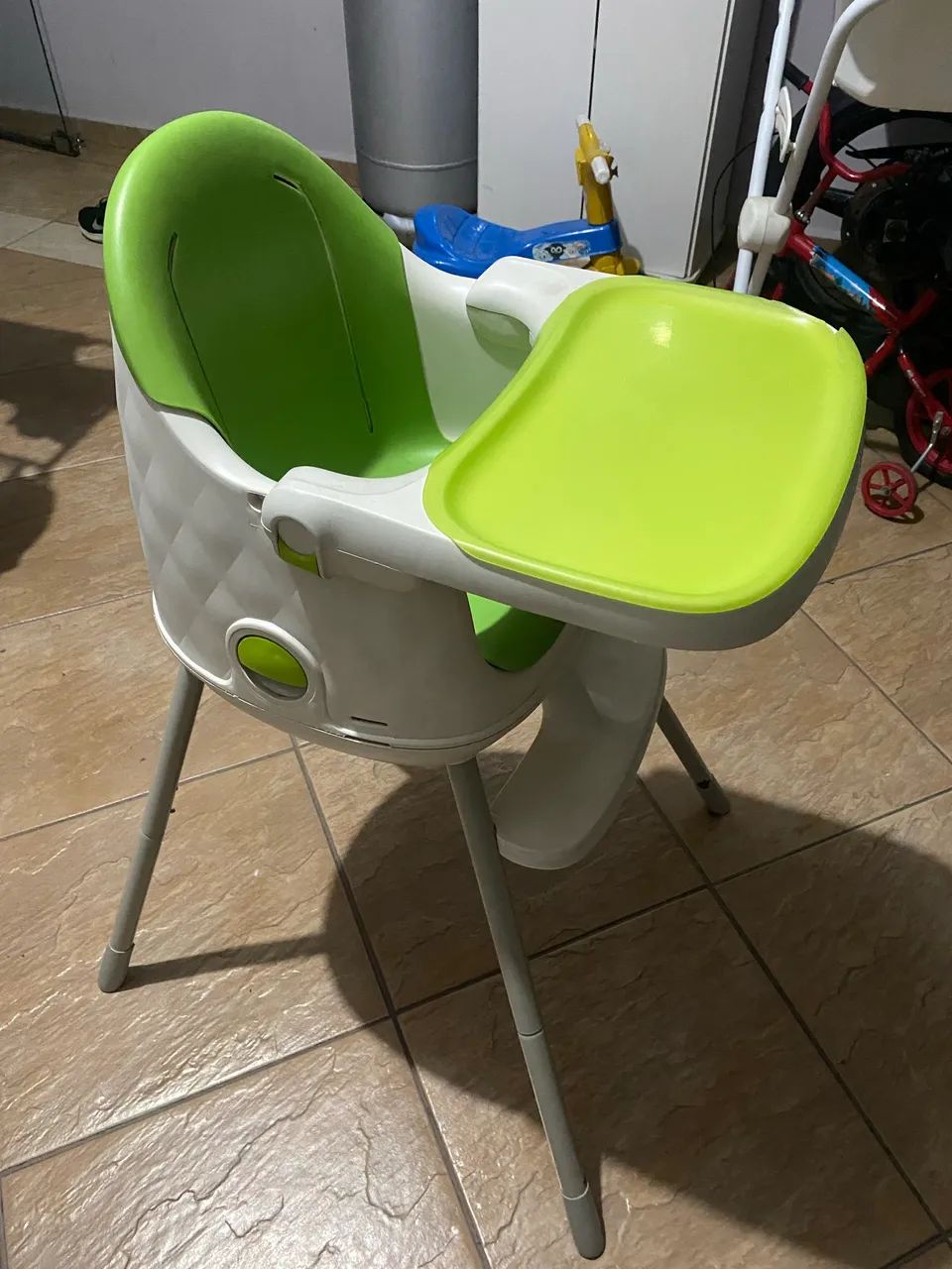 Cadeira de alimentação 