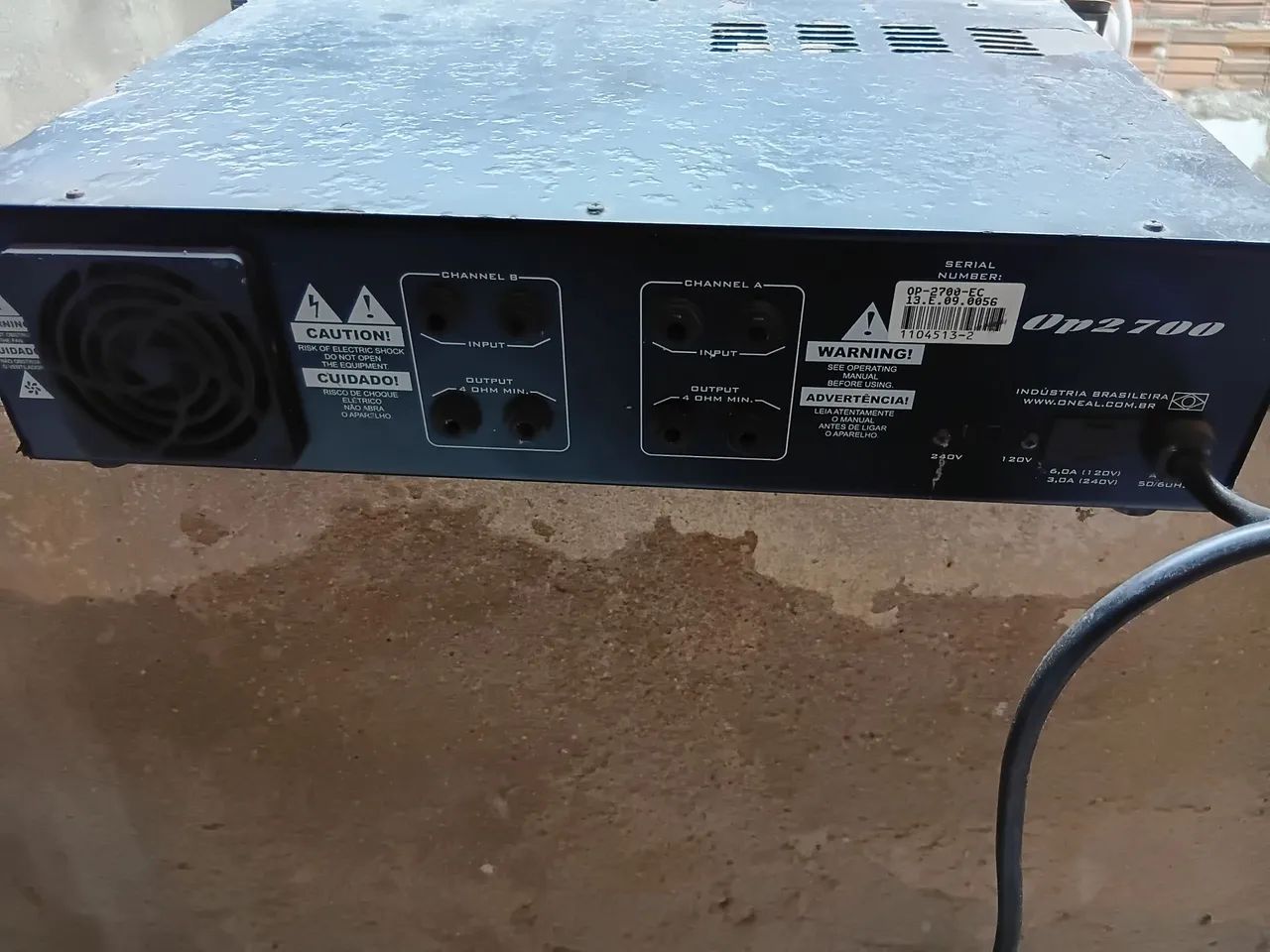 Amplificador oneal 2700
