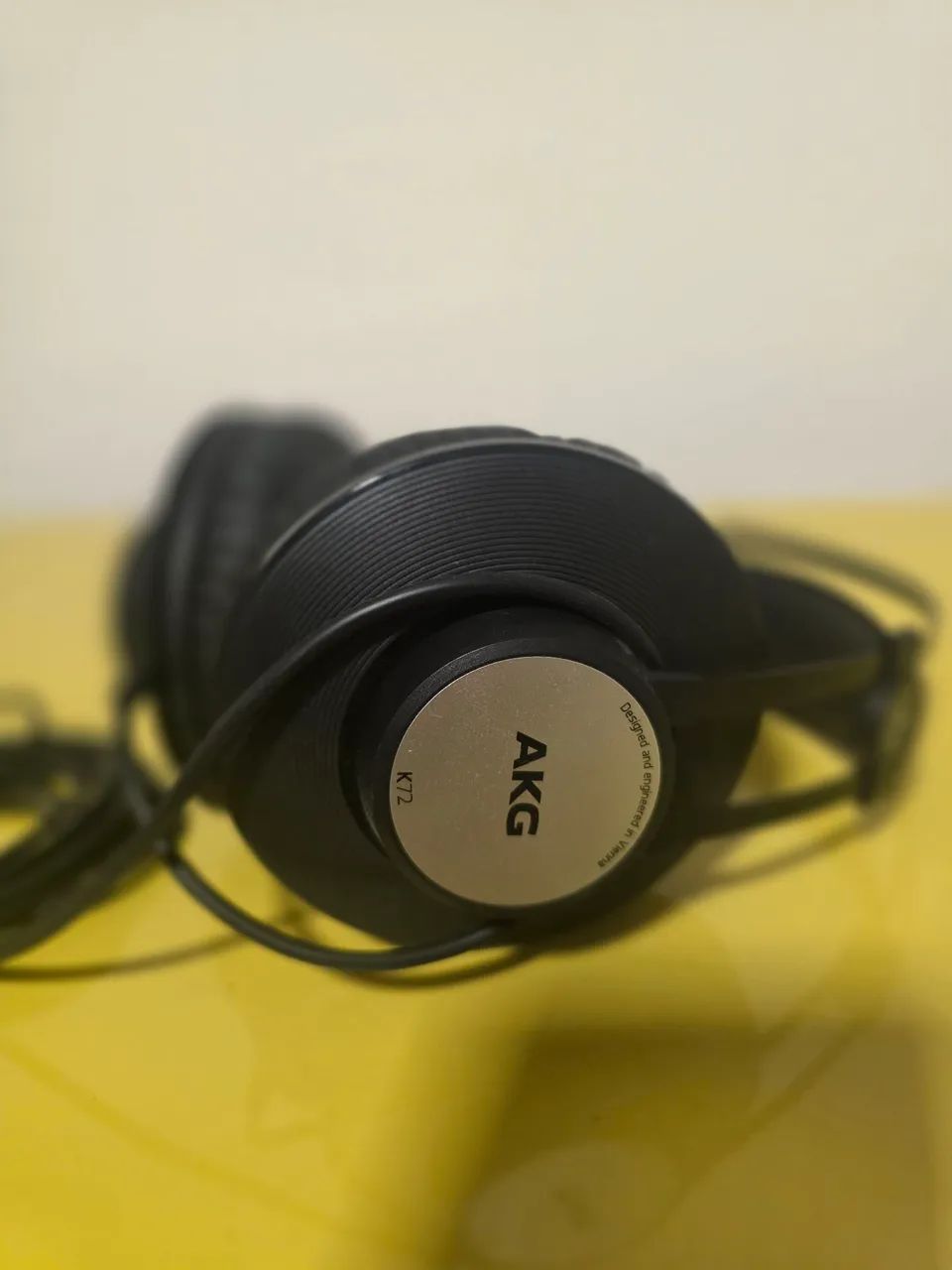 Fone AKG K72