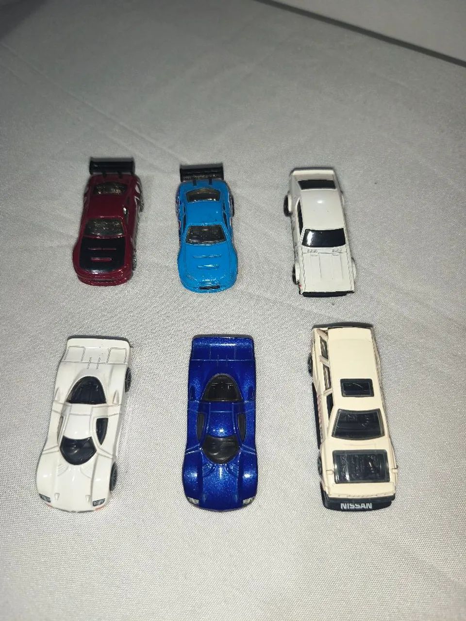 Coleção 6 carrinhos Hot Wheels Nissan