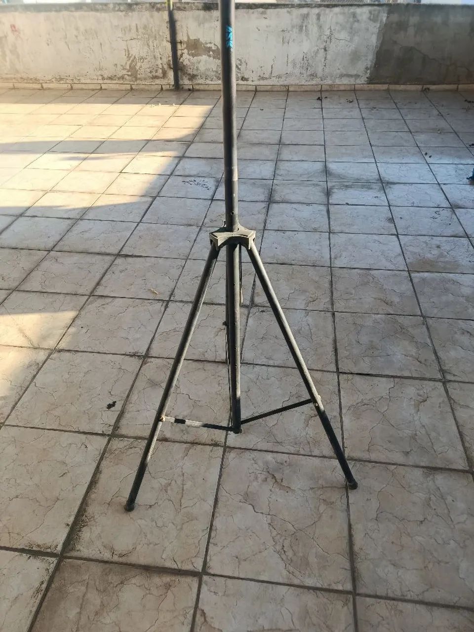 Tripé de caixa de som  - Foto 2