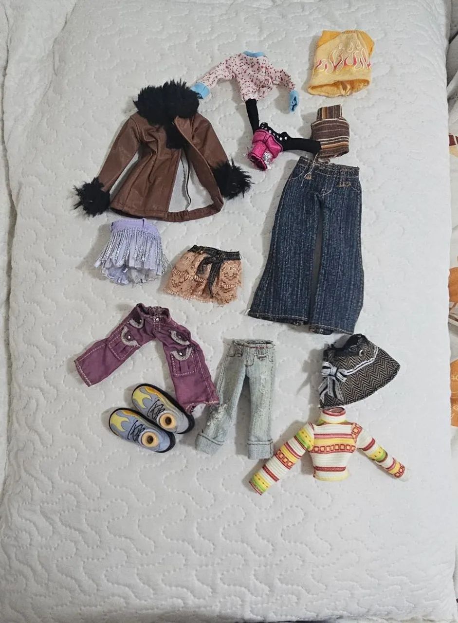 Roupa de bratz - Foto 2