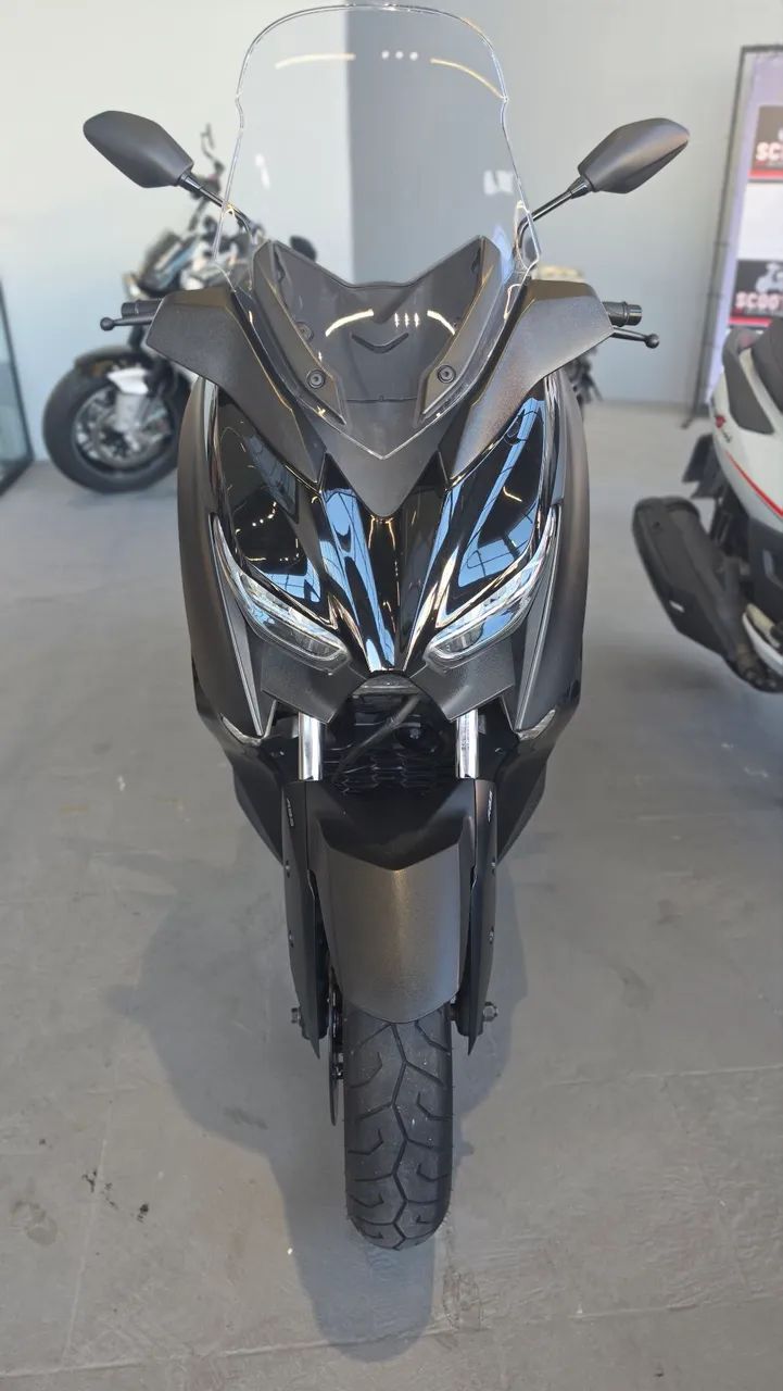 Xmax 250 2022 - Foto 2
