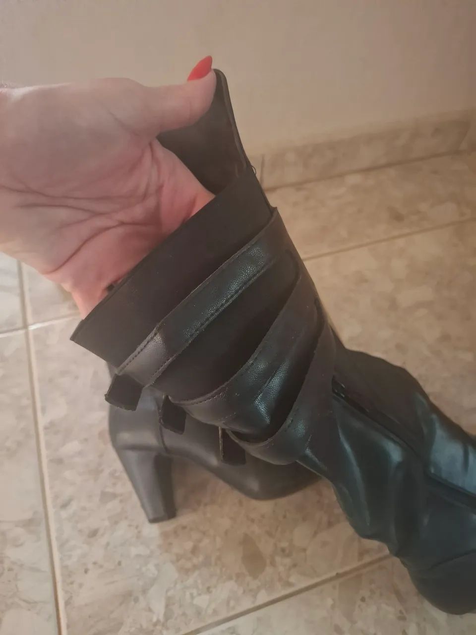 Bota cano médio  - Foto 4
