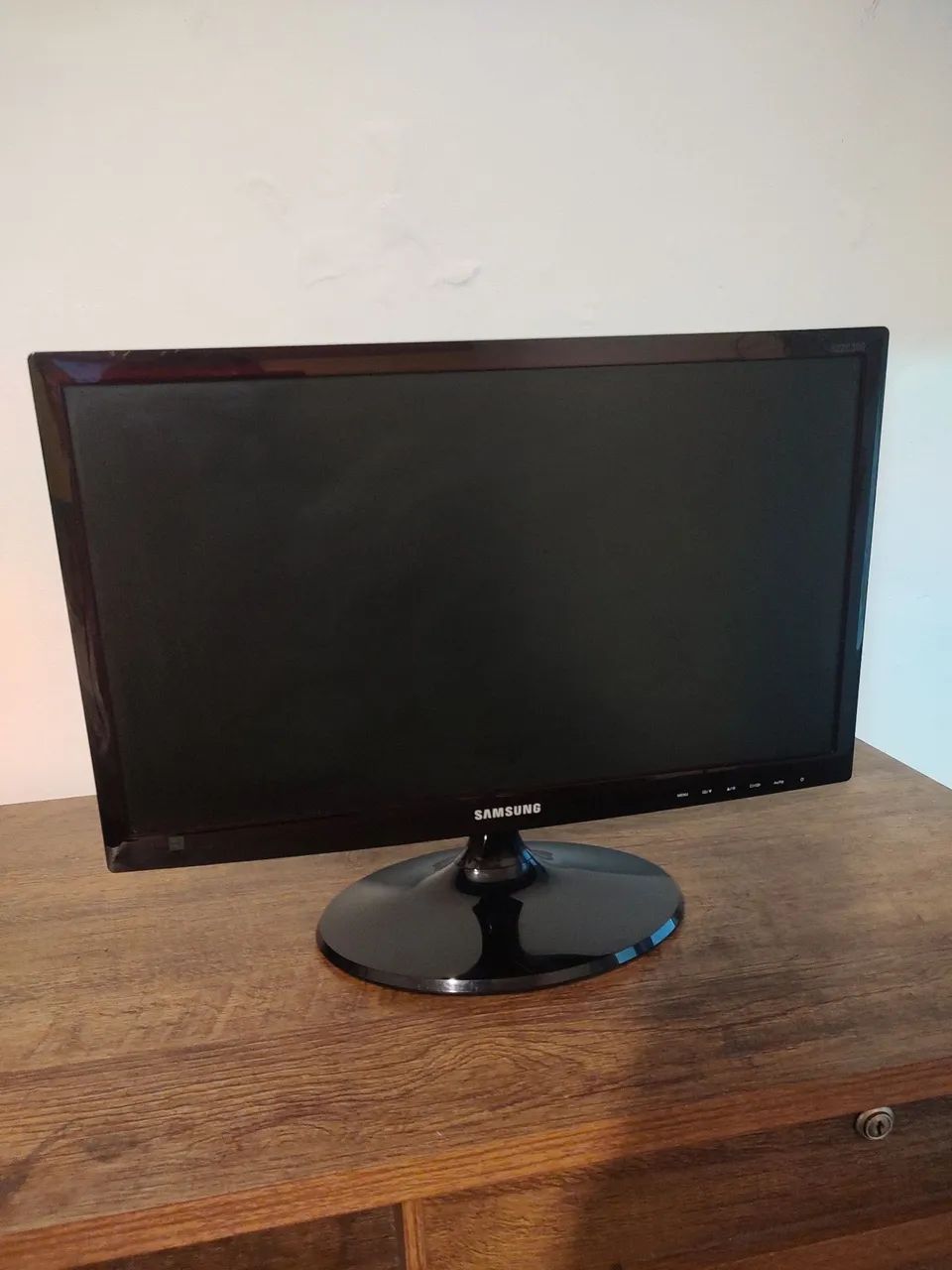 Monitor Samsung 21,5 Led. S22C300f