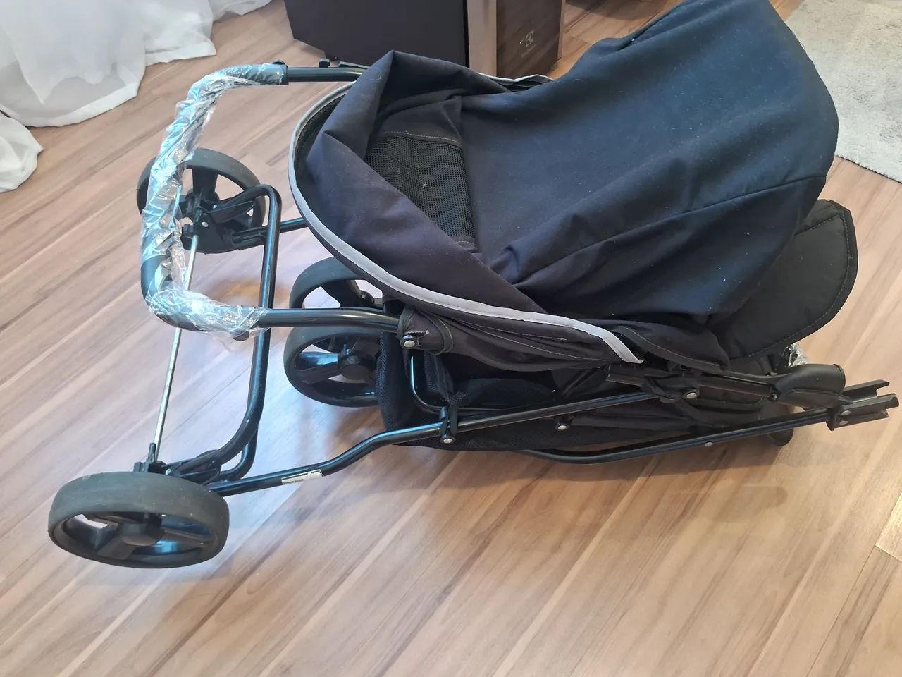 Carrinho de bebê + Bebê Conforto (NOVINHOS) - Foto 5