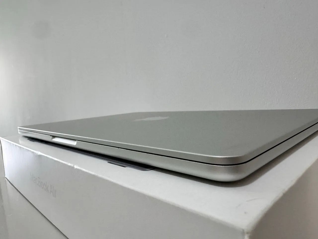 MacBook Air M2 8GB 256GB IMPECÁVEL | Completo + Caixa Original