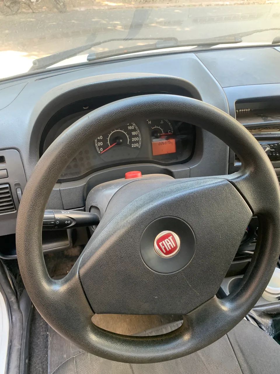 Fiat Strada Working 1.4 MPI Fire Flex 8V CS 2010 - Foto 3
