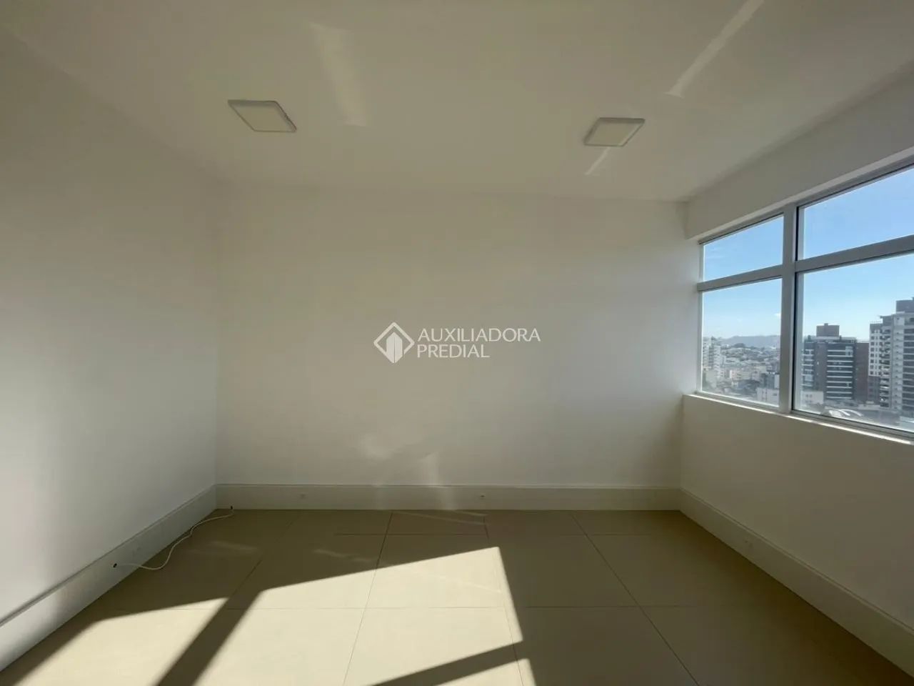 Sala/Conjunto no bairro Canto - Foto 5