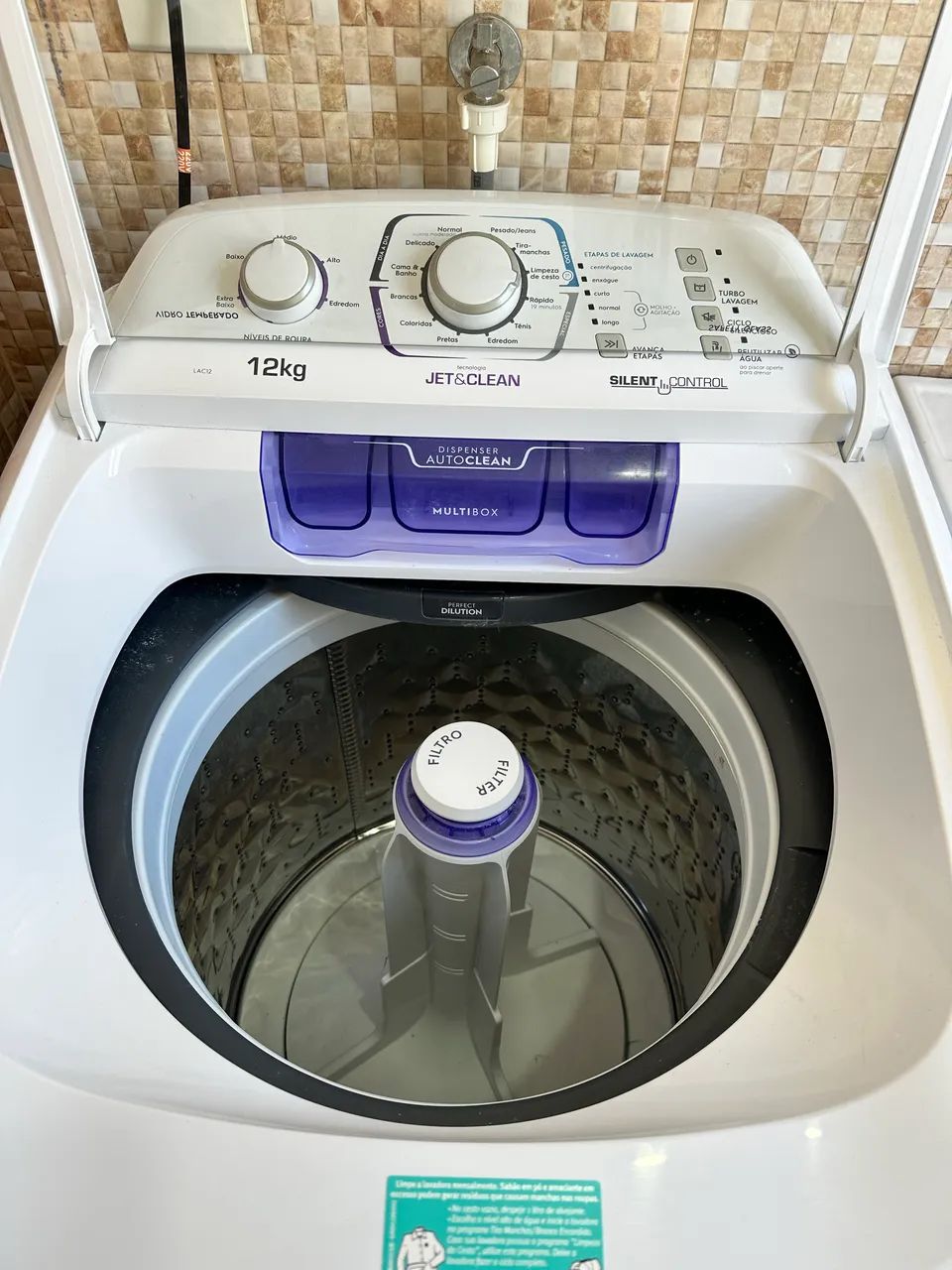 Lavadora de Roupas Electrolux LAC12 + 12Kg Cesto Inox 12 Programas de Lavagem - Foto 2