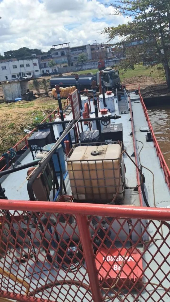 Bajara petroleira 140m3
