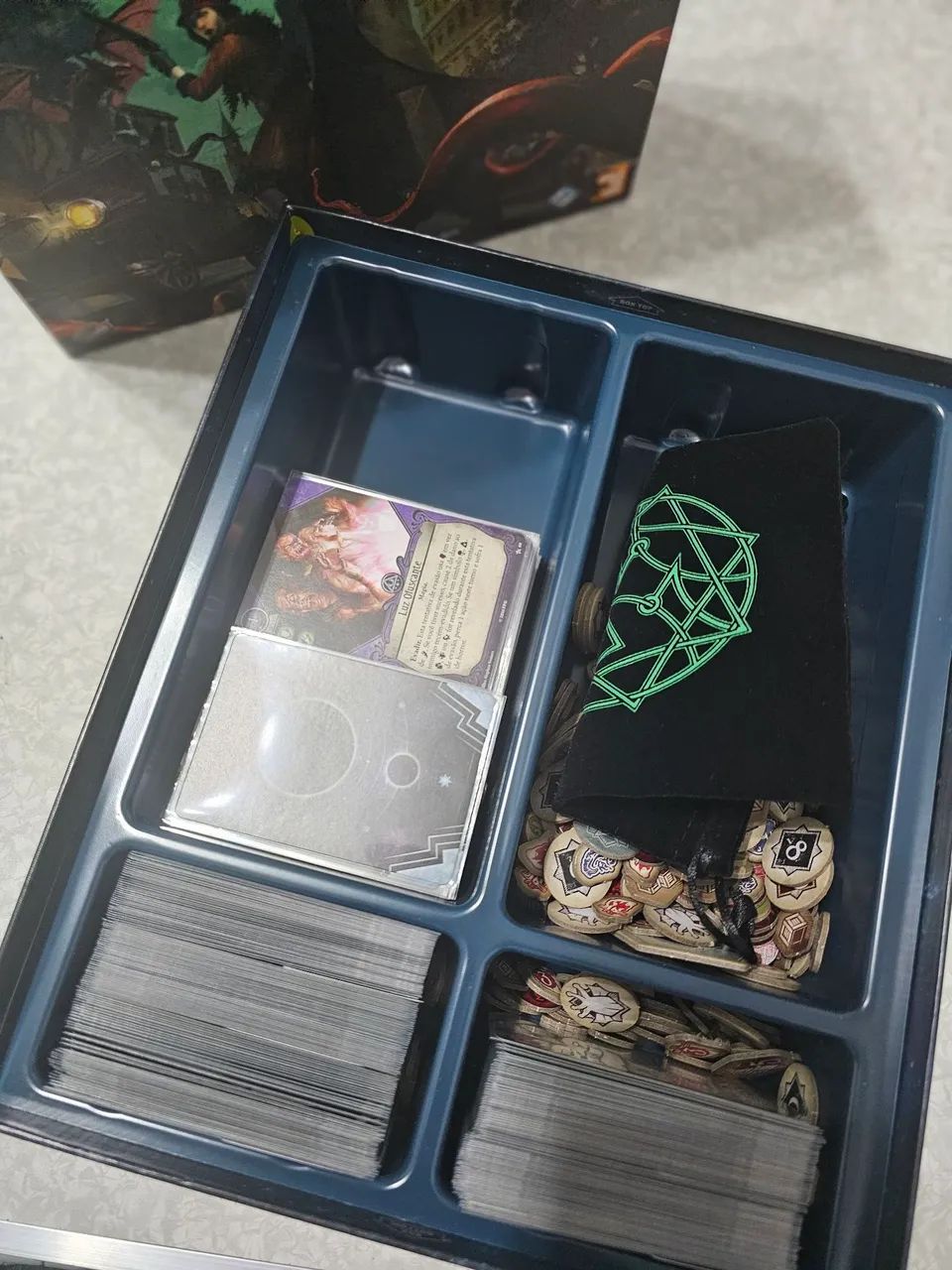 Arkham Horror (Sleeveado) - Foto 3