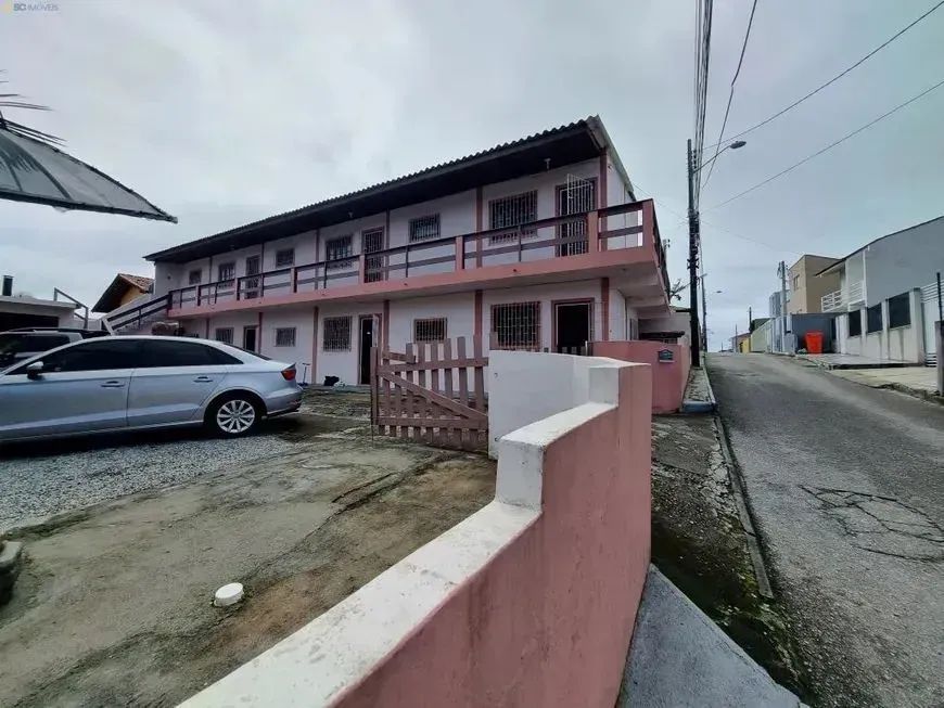 Aceita imóvel em Porto alegre ou região pousada no Santinhos - Foto 3